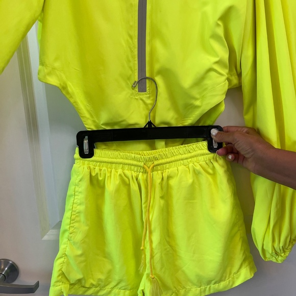 I ❤️ DIY Neon Yellow Windbreaker Bodysuit & Shorts Set Size S - Picture 5 of 16